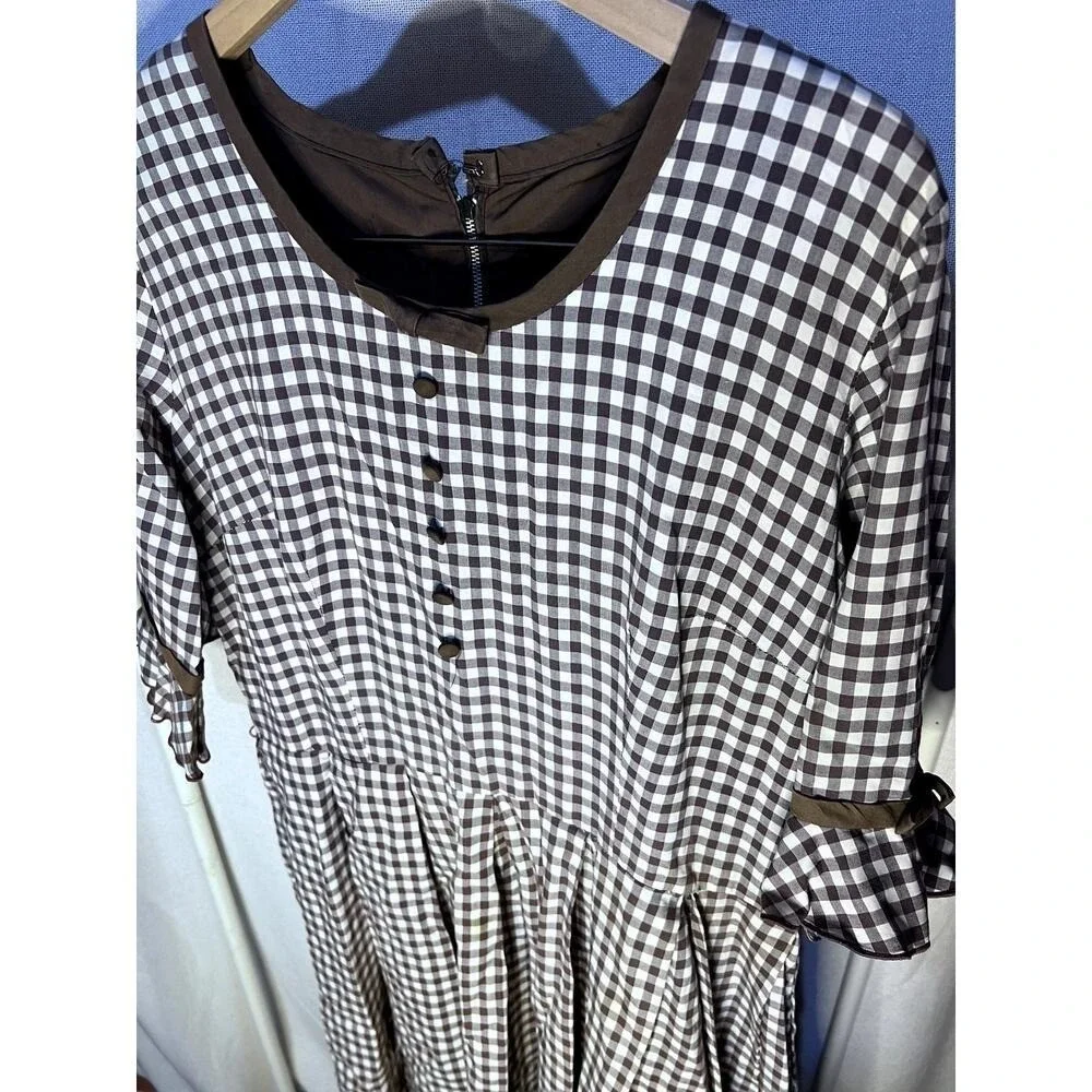 Vintage 60s 70s Brown Gingham Scoopneck Ruffle Button Midi‎ Dress